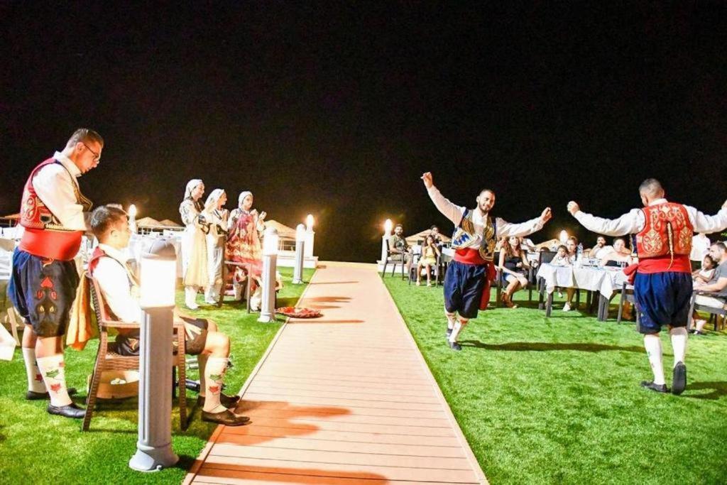 Mimoza Beachfront Hotel & Restaurant فاماغوستا المظهر الخارجي الصورة