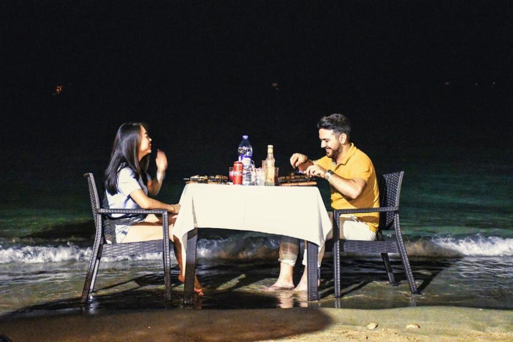 Mimoza Beachfront Hotel & Restaurant فاماغوستا المظهر الخارجي الصورة