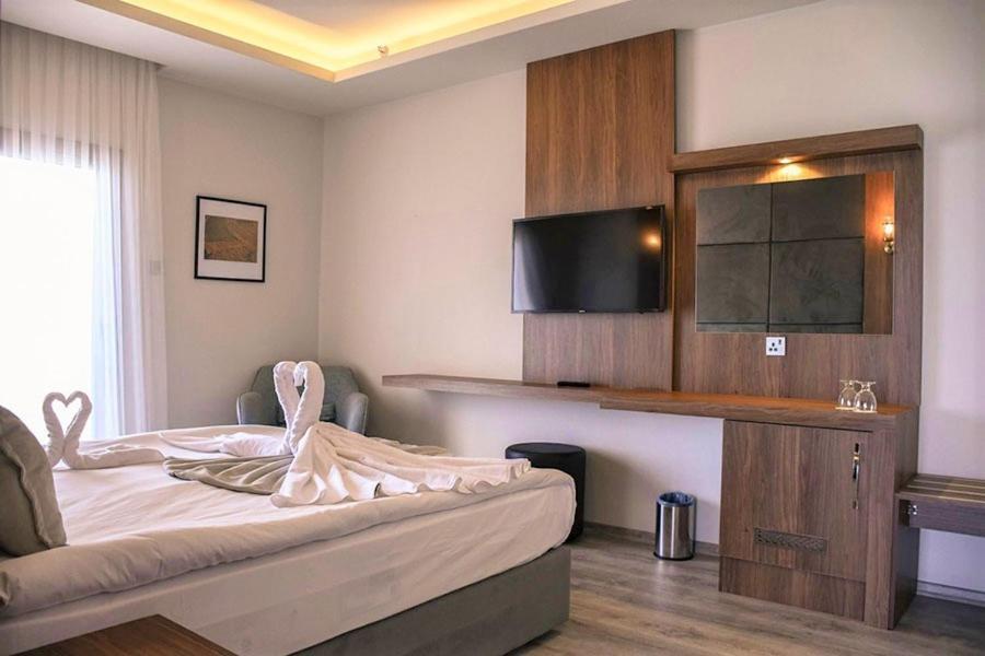 Mimoza Beachfront Hotel & Restaurant فاماغوستا المظهر الخارجي الصورة