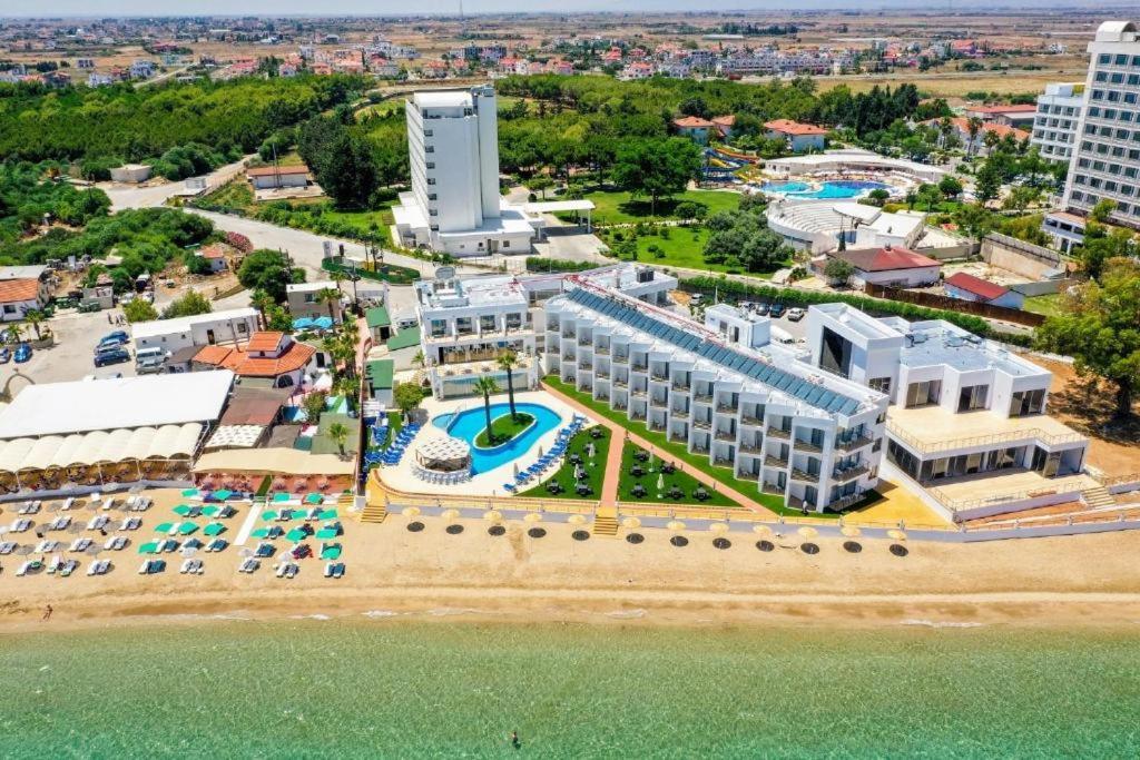 Mimoza Beachfront Hotel & Restaurant فاماغوستا المظهر الخارجي الصورة
